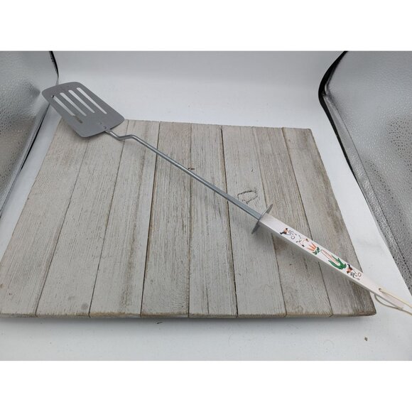 Vintage Slotted Spatula Flipper 21 1/2" Long White Chicken veggies Handle BBQ - Picture 1 of 8